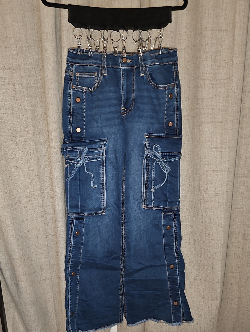 Blue Women's Cargo Denim Jeans with Side Pockets